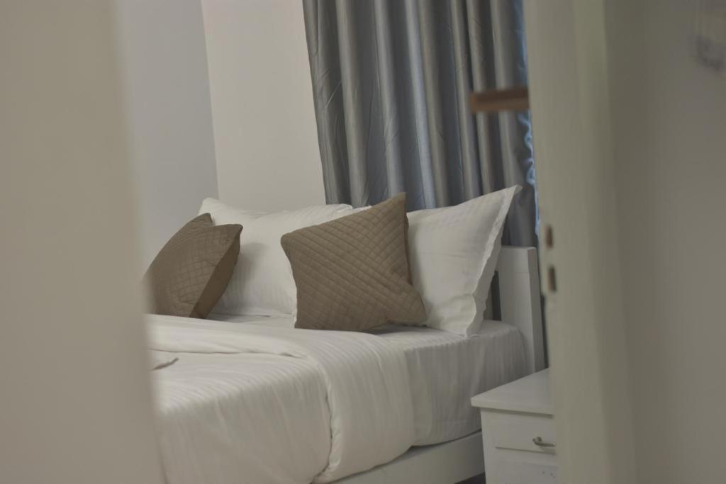 Wayanad Cliff Hotel Kalpetta Kültér fotó